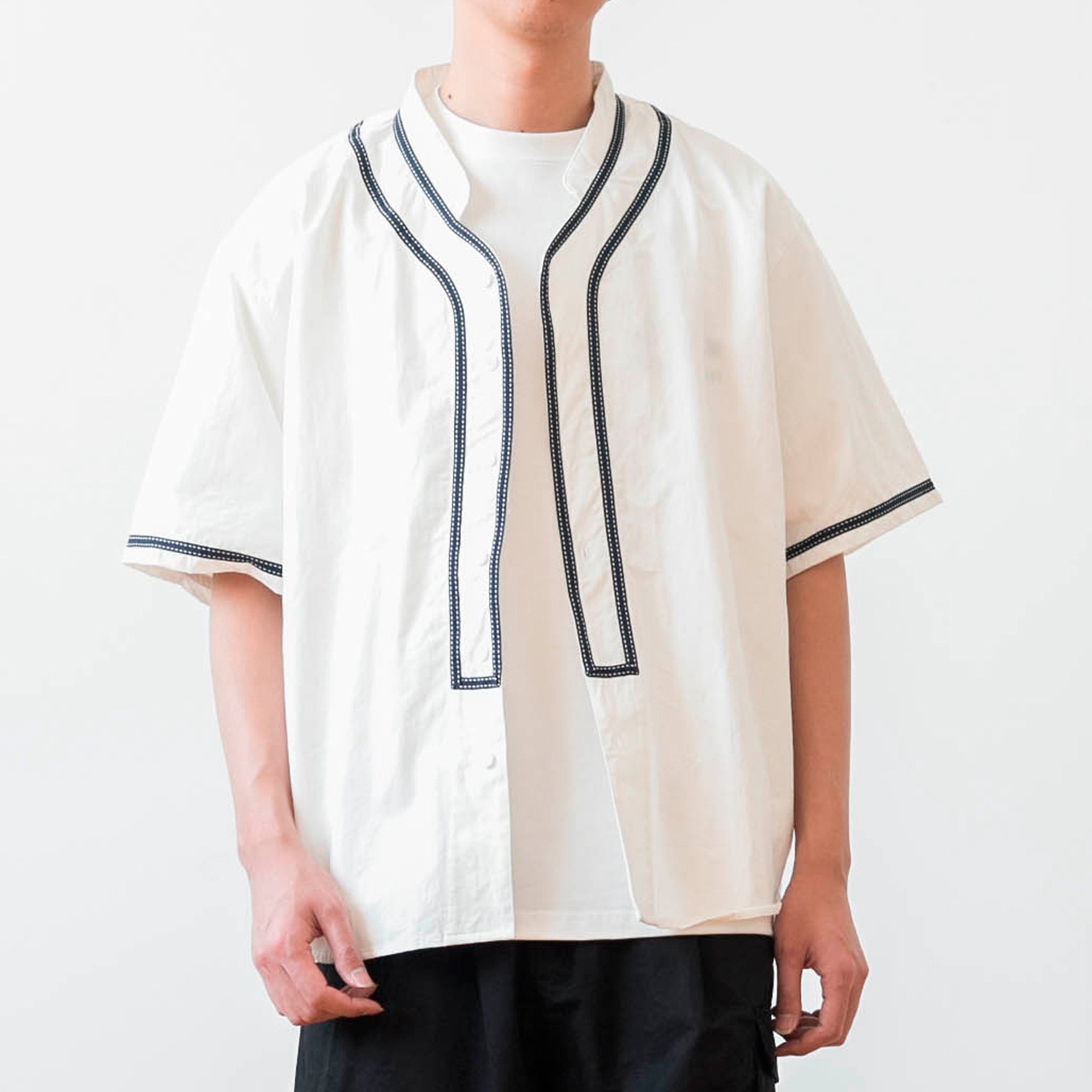 short-sleeved baseball shirt