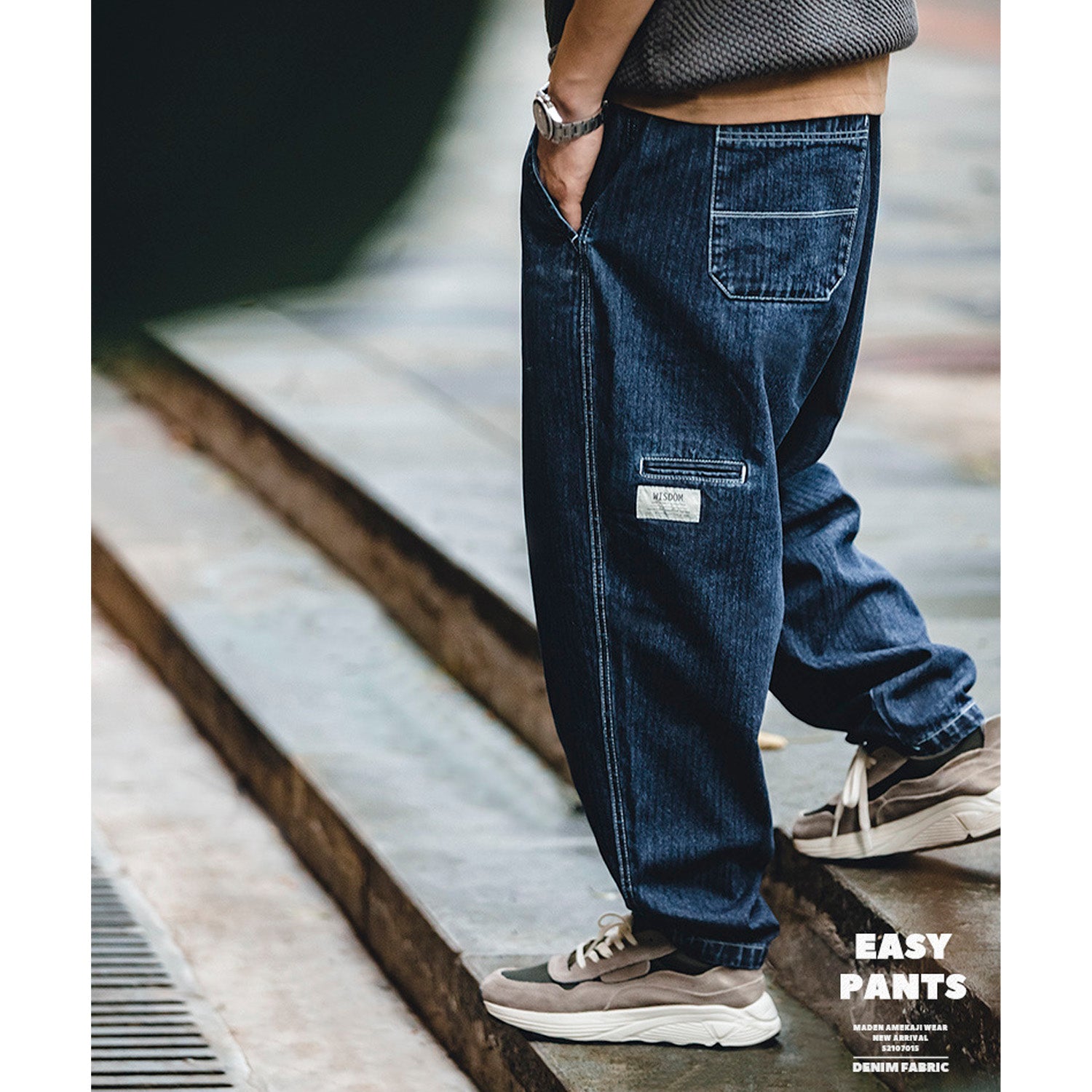 casual denim tapered jeans