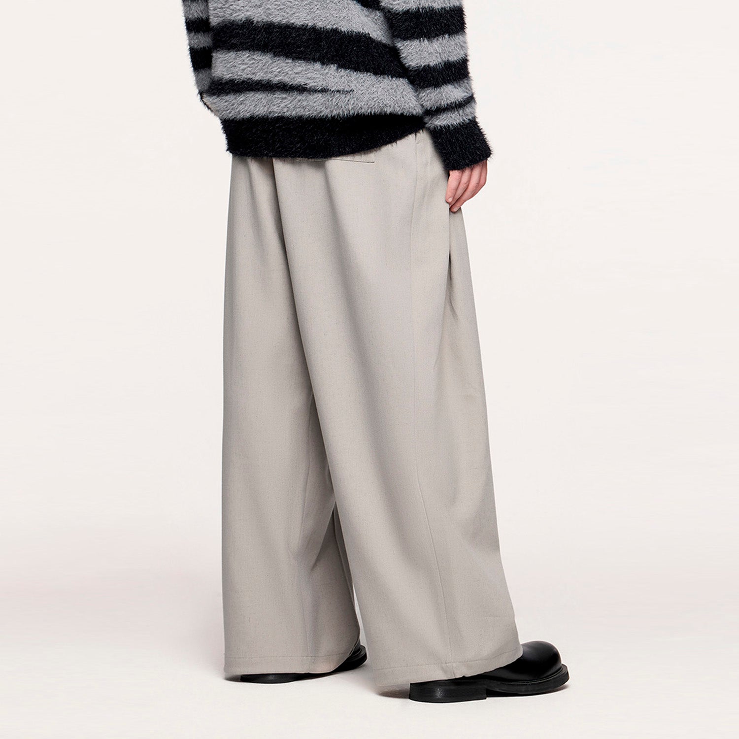 City Comfort Wide Leg Pants